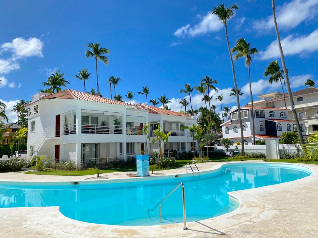 Blue Ocean Beachfront Villas & Apartments - Wifi, Pool, Bbq, Playa Los Corales Пунта Кана Екстериор снимка